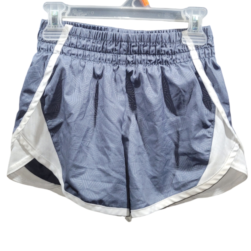 Athletic works pull-on gym shorts Size M (7-8)